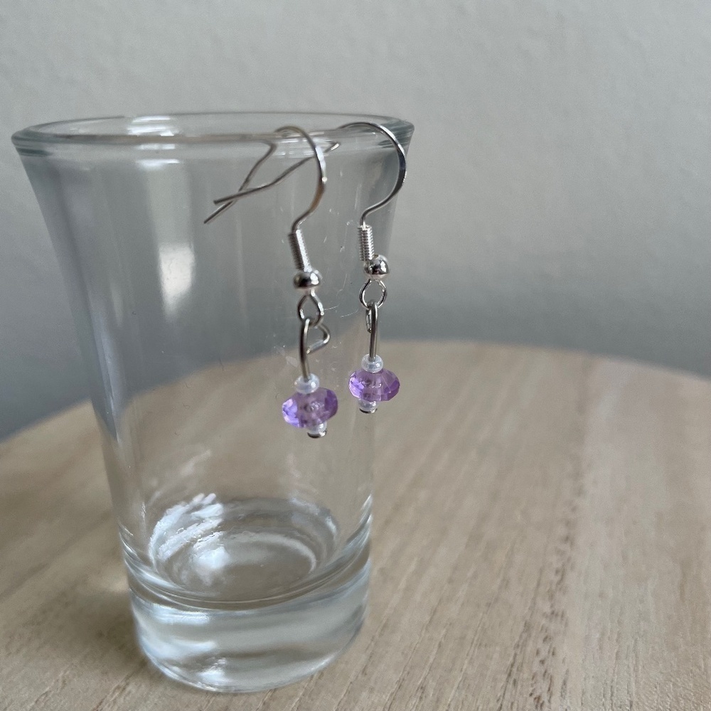 Delicate Lavender‎ Beaded Earrings